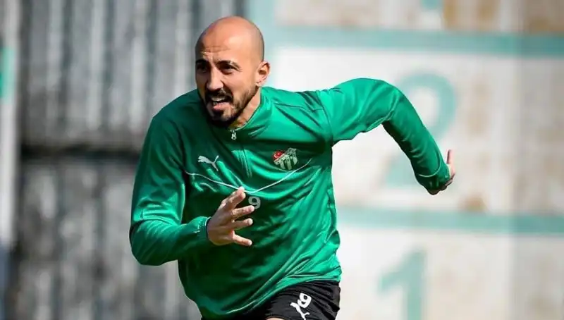 Milli Futbolcunun Yeni Rotası: 2. Lig'de Fark Yaratacak mı?