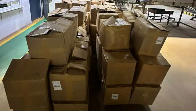 Kargo Şirketinin Deposu Sarsıldı: Kaçak Tütün Operasyonu Gözler Önünde!