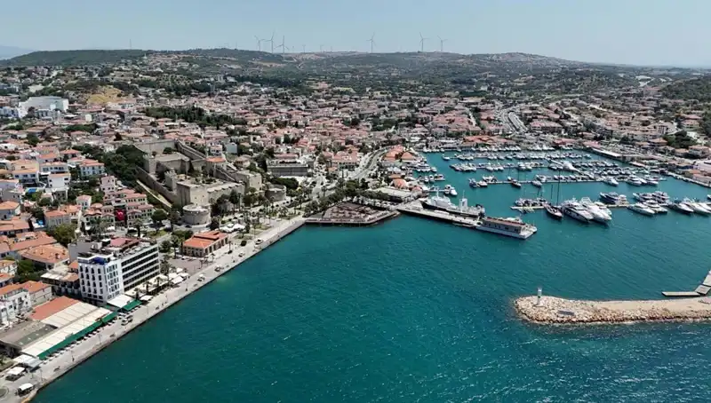 İzmir'de Su Kesintilerine Radikal Çözüm: Satışlar Yüzde 100 Artış Gösterdi!