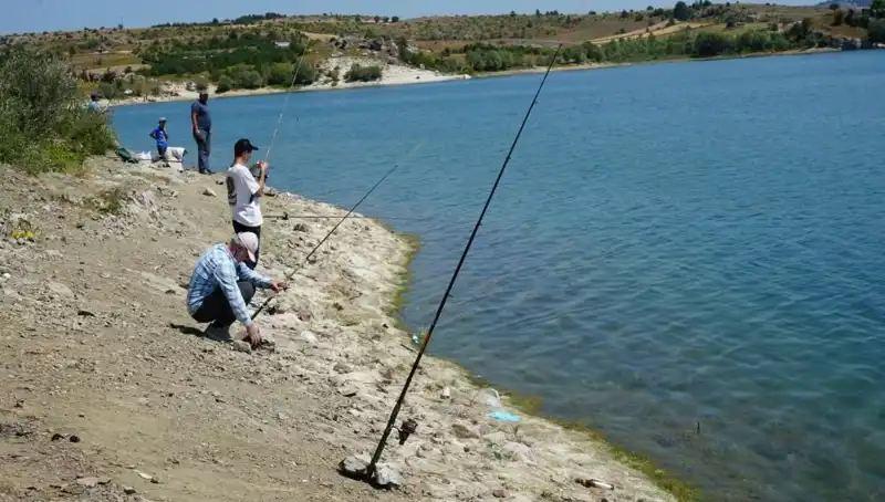 Baraj Kafesleri Patladı! Yerel Halk Büyük Panik Yaşadı