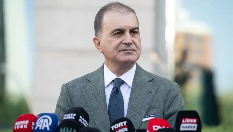 Ömer Çelik'ten Sert Tepki: Meşru Demokratik Alanı Tehdit Eden Açıklamalar Yok Hükmündedir!