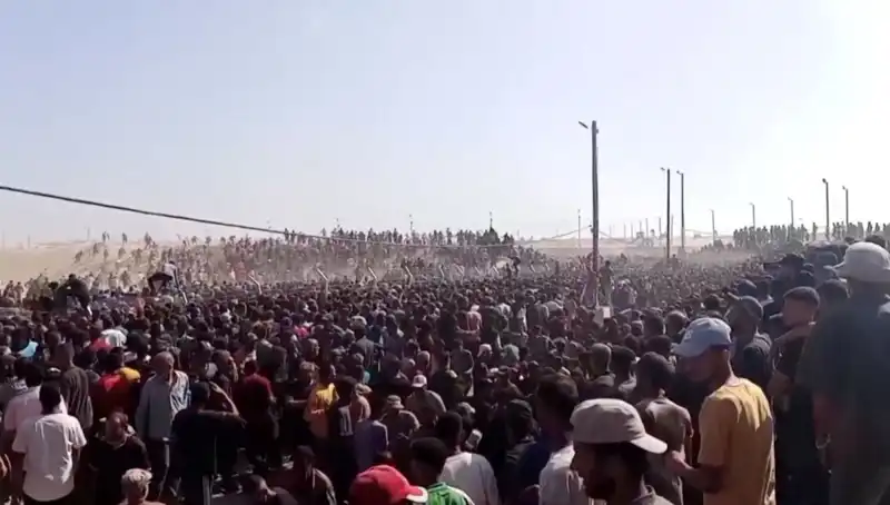 İsrail, Filistinlilere Yönelik Saldırıda 30 Kişiyi Hayatını Kaybetti