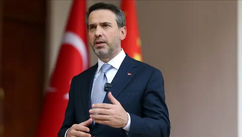 Hibe Değil, Ticaret: Bakan Bayraktar’ın Fitch Çıkışı
