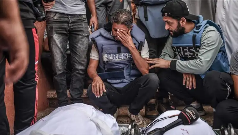 Gazze'de Gazeteciler Soykırım Eylemi İle İlgili Seslerini Yükseltiyor