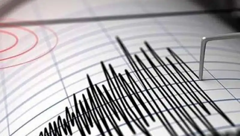 Sındırgı'da Şok Edici Deprem! 4,3 Büyüklüğünde Sallantı Yaşandı