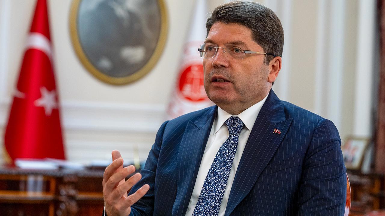 Bakan Tunç'tan Yargı Mensuplarına Sert İfade
