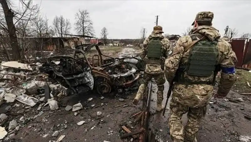 Rusya, Luhansk'ta Tam Kontrol Sağlayarak Stratejik Avantaj Mı Elde Ediyor?